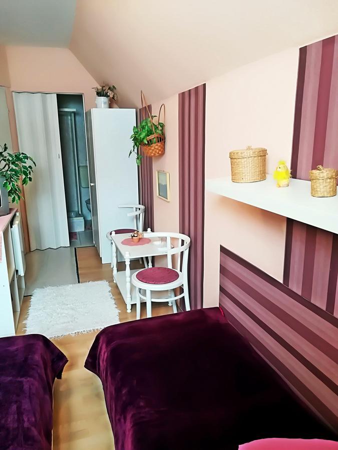 Castello Vendeg Es Apartmanhaz إغير المظهر الخارجي الصورة